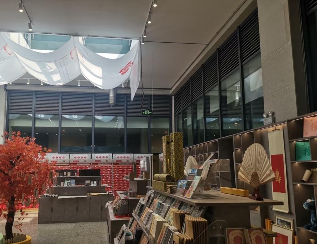 沉淀经验，踏浪而行——设计学院教师研学考察，焕新育人智慧之佛教造像感悟
